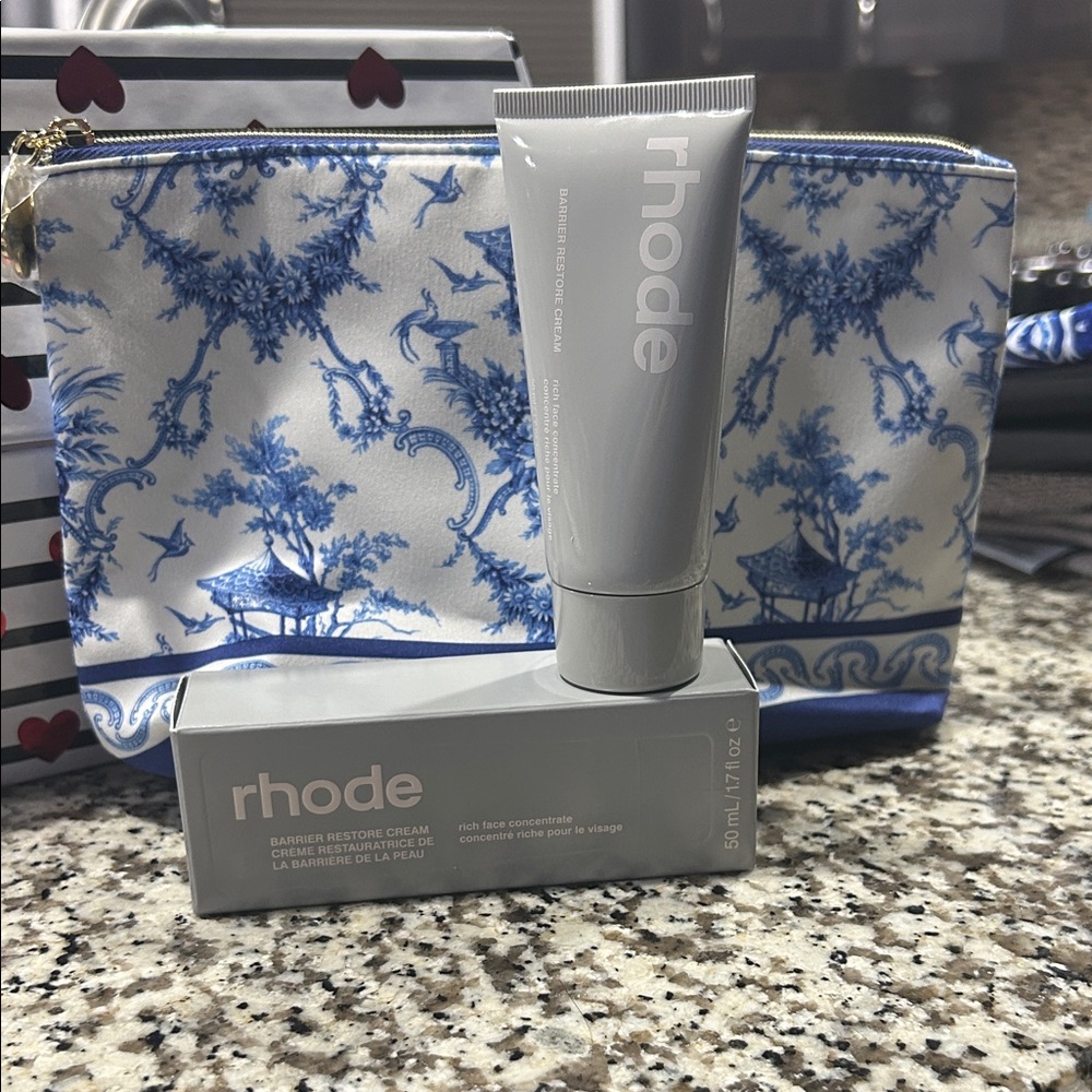 RHODE Barrier Restore Cream with Estée Lauder cosmetic bag! All Brand New